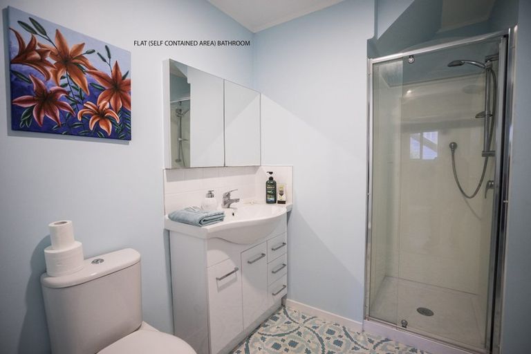 Photo of property in 33 Homewood Place, Chatswood, Auckland, 0626