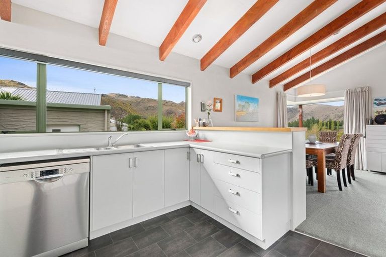 Photo of property in 32 Inniscort Street, Cromwell, 9310