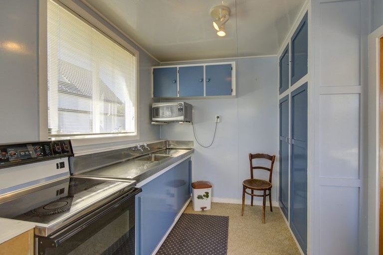 Photo of property in 14 Broadway Avenue, Waikuku Beach, 7473