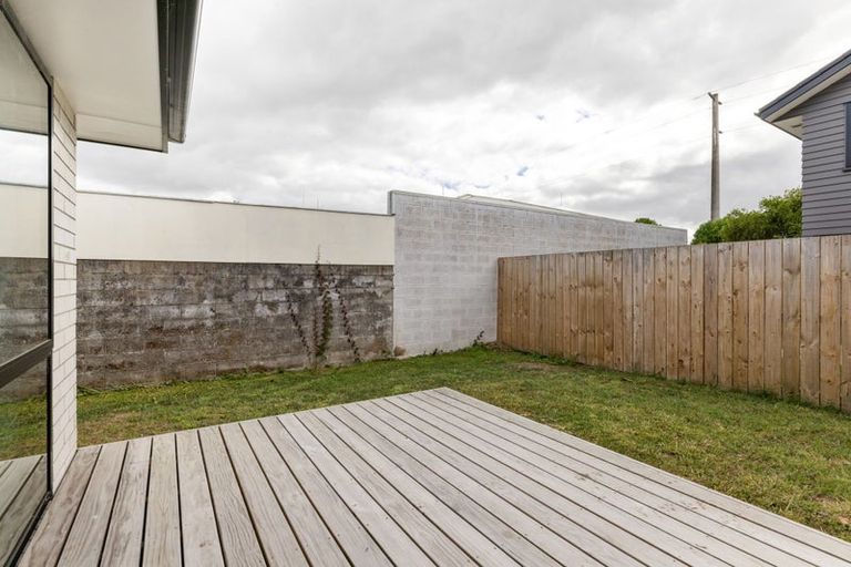 Photo of property in 22 Tui Drive, Picton, 7220