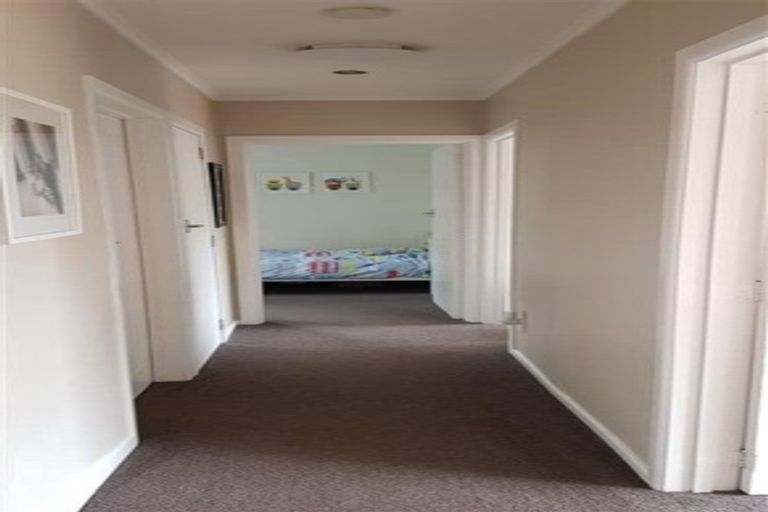 Photo of property in 193a Godley Road, Titirangi, Auckland, 0604