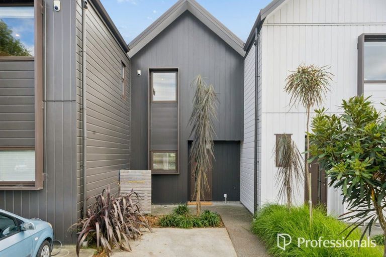 Photo of property in 7 Ron Deal Way, Epuni, Lower Hutt, 5011