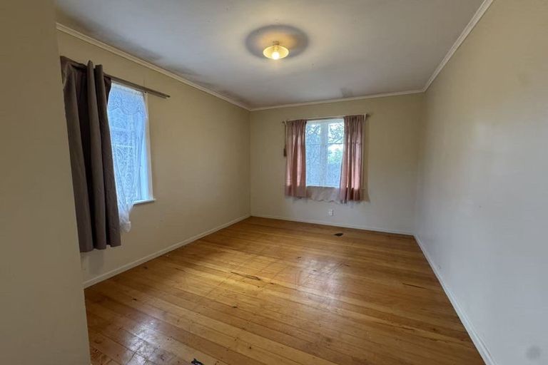Photo of property in 2/34 Royton Avenue, Mangere East, Auckland, 2024