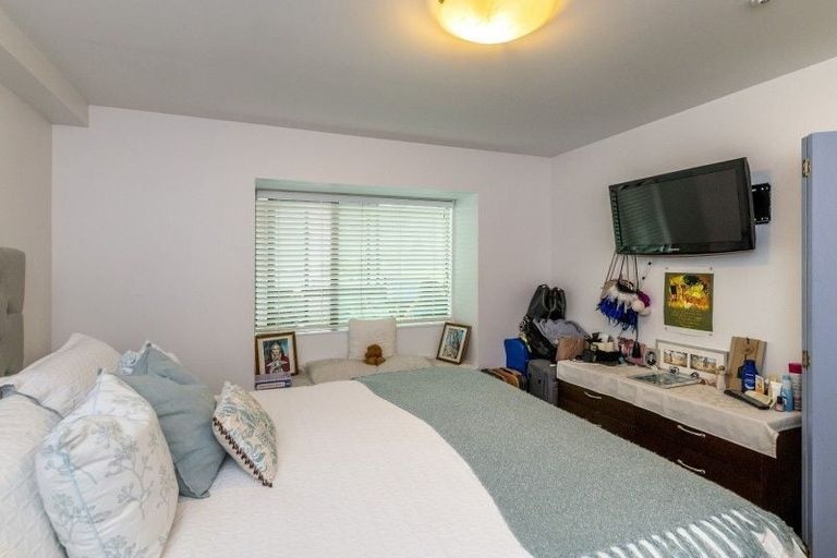 Photo of property in 1e/25 Maclean Street, Paraparaumu Beach, Paraparaumu, 5032