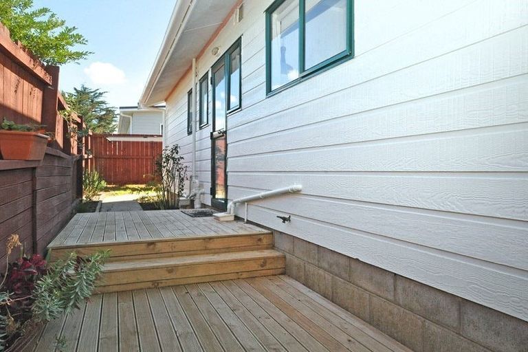 Photo of property in 151a Bruce Mclaren Road, Henderson, Auckland, 0612