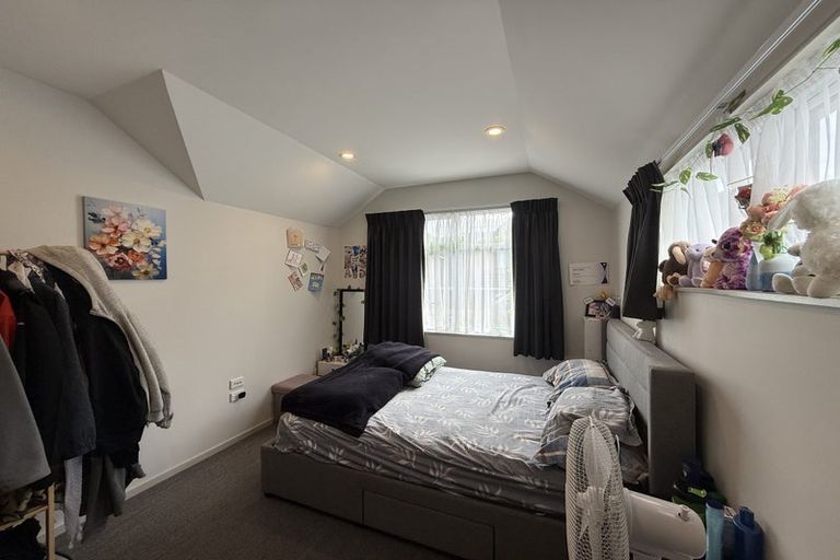 Photo of property in 16 Te Wharepouri Street, Berhampore, Wellington, 6023