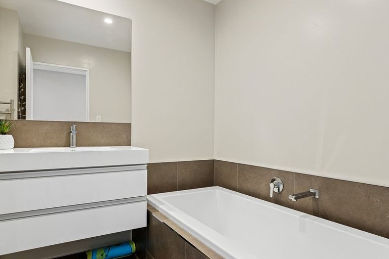 Photo of property in 1 Johnson Street, Kaiapoi, 7630