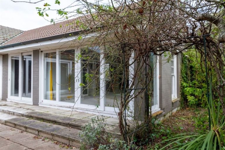 Photo of property in 58 Greers Road, Burnside, Christchurch, 8041