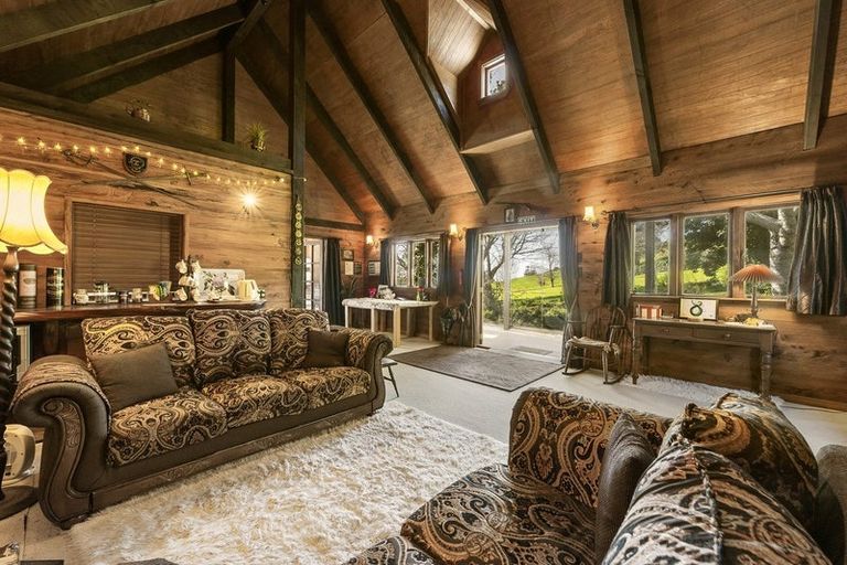 Photo of property in 202b Thompsons Track, Aongatete, 3178