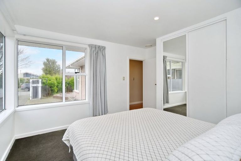 Photo of property in 54 Oriana Crescent, Hornby, Christchurch, 8042