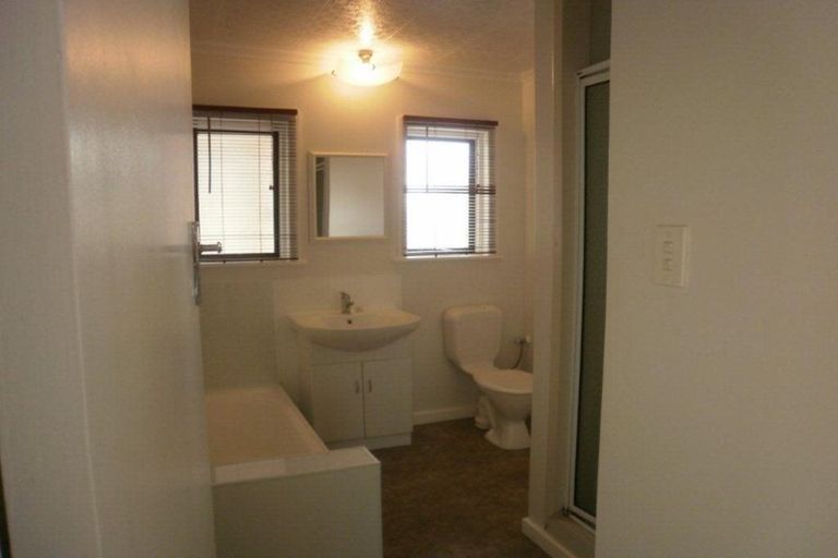 Photo of property in 1/50 Parkers Road, Tahunanui, Nelson, 7011