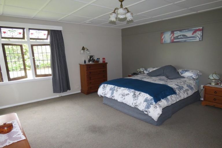 Photo of property in 51 Brougham Street, Westport, 7825