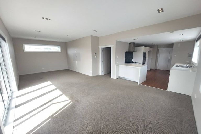 Photo of property in 70 Lemon Street, New Plymouth, 4310