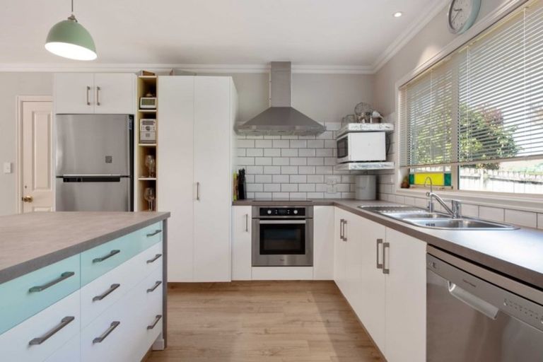 Photo of property in 29 Kinloch Drive, Bethlehem, Tauranga, 3110