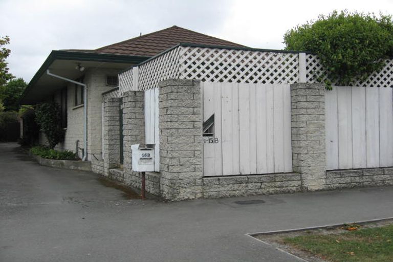 Photo of property in 1/15b Clyde Road, Upper Riccarton, Christchurch, 8041