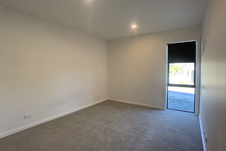 Photo of property in 4 Kotuku Lane, Jacks Point, Queenstown, 9371