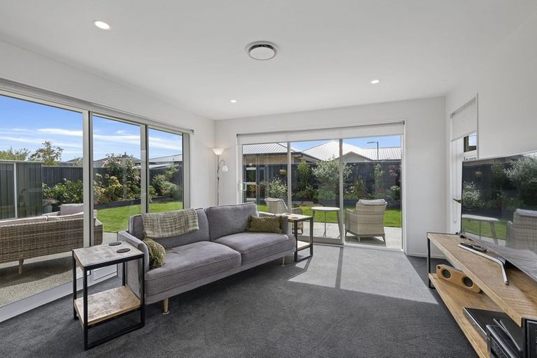 Photo of property in 19 Lemonwood Drive, Rolleston, 7615