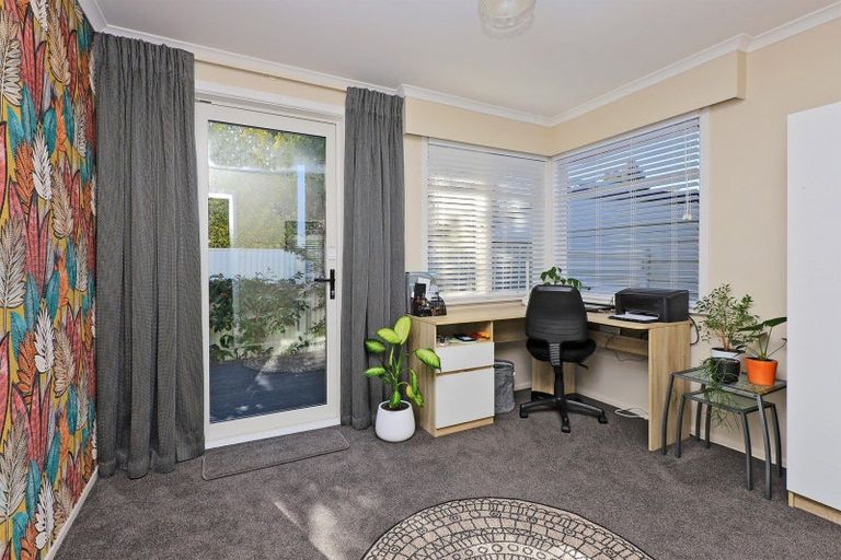 Photo of property in 2 Harrow Street, Taradale, Napier, 4112