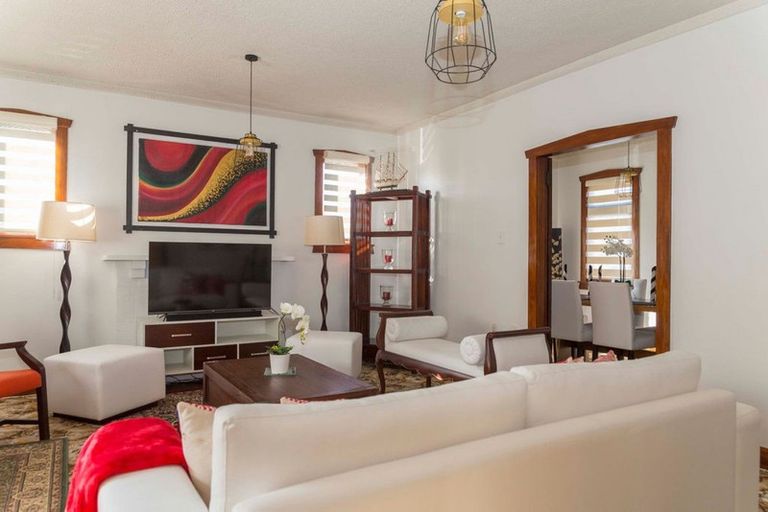 Photo of property in 2a King Street, Dannevirke, 4930