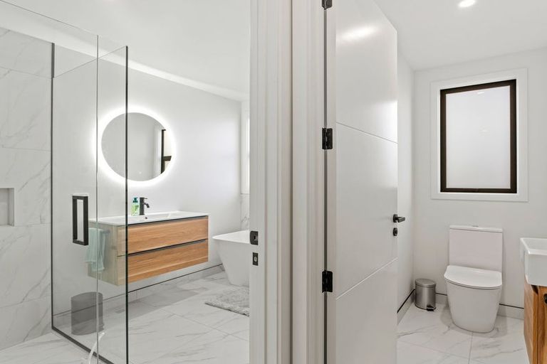 Photo of property in 3 Tomtit Crescent, Lake Hawea, Wanaka, 9382