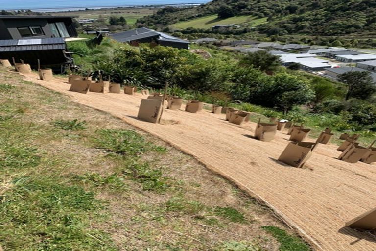 Photo of property in 21 Skylark Rise, Todds Valley, Nelson, 7071