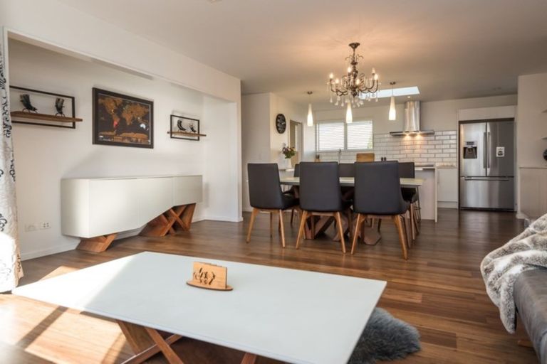 Photo of property in 33 Reginald Street, Burwood, Christchurch, 8083