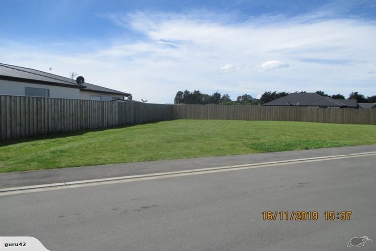 Photo of property in 1 Karos Lane, Northwood, Christchurch, 8051
