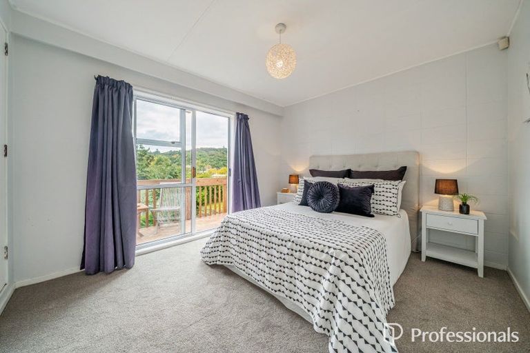 Photo of property in 14a Hawthorn Crescent, Stokes Valley, Lower Hutt, 5019