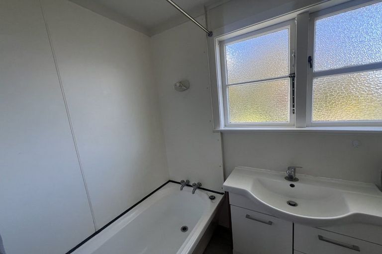 Photo of property in 22a Attlee Crescent, Bryndwr, Christchurch, 8053
