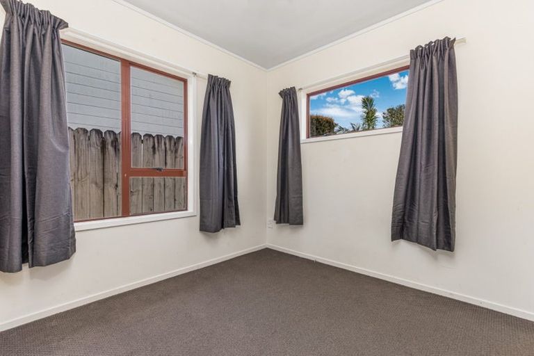 Photo of property in 10 James Road, Manurewa, Auckland, 2102