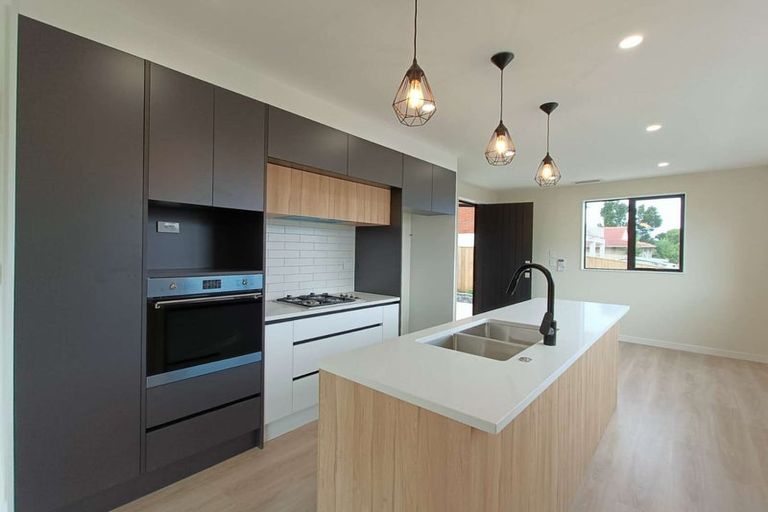 Photo of property in 30a Priestley Drive, Bucklands Beach, Auckland, 2014