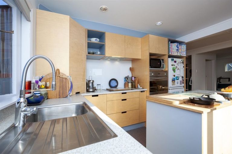 Photo of property in 29 Margaret Road, Raumati Beach, Paraparaumu, 5032