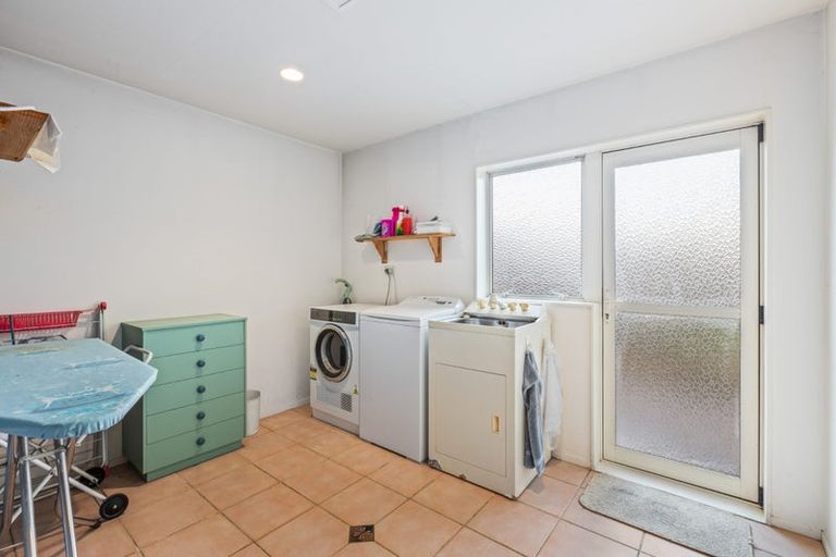 Photo of property in 48a Redwing Street, Browns Bay, Auckland, 0630