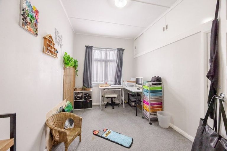 Photo of property in 305 Gascoigne Street, Raureka, Hastings, 4120