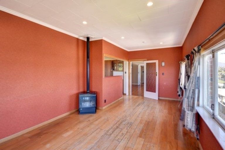 Photo of property in 57 Cliffs Road, Saint Clair, Dunedin, 9012
