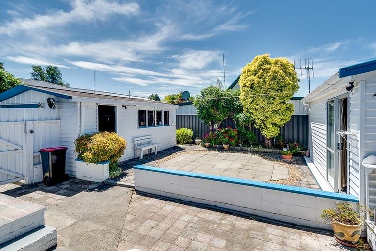 Photo of property in 4 Elliott Street, Taradale, Napier, 4112