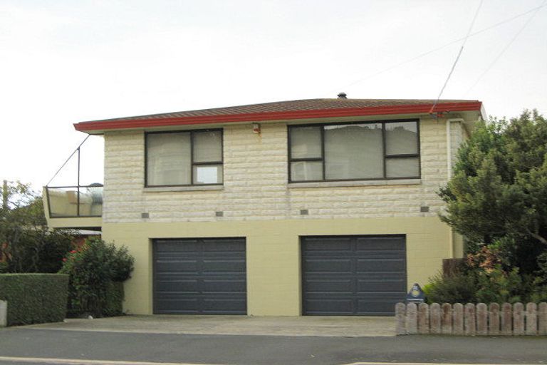 Photo of property in 44 Beach Street, Saint Clair, Dunedin, 9012