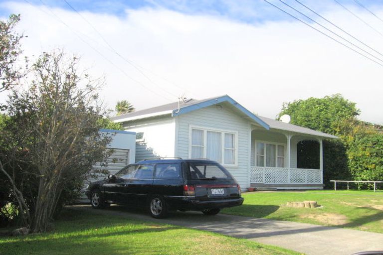 Photo of property in 25 Awatea Street, Ranui, Porirua, 5024