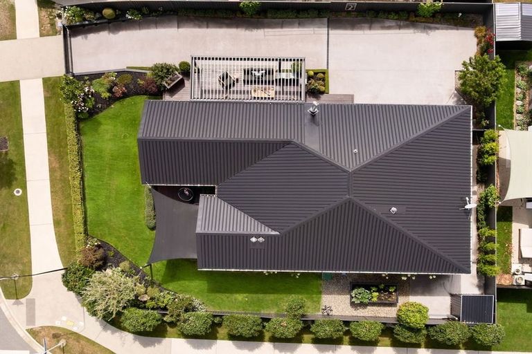 Photo of property in 1 Guano Crescent, Cromwell, 9310