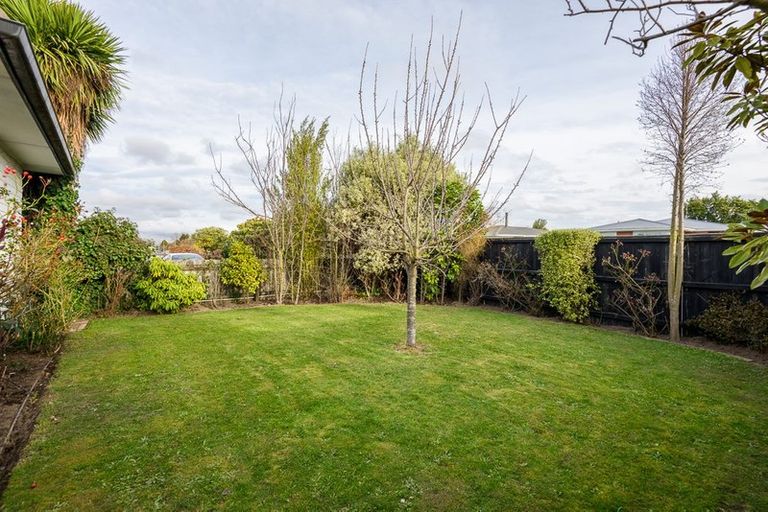 Photo of property in 116 Blankney Street, Hornby, Christchurch, 8042