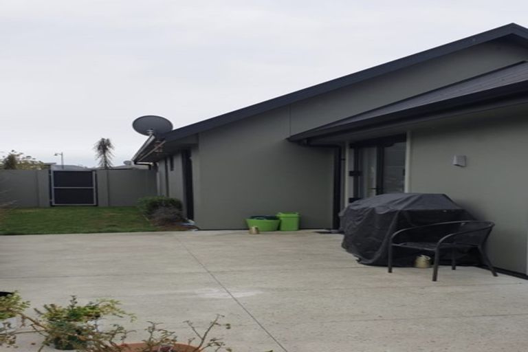 Photo of property in 22 Hamill Road, Halswell, Christchurch, 8025