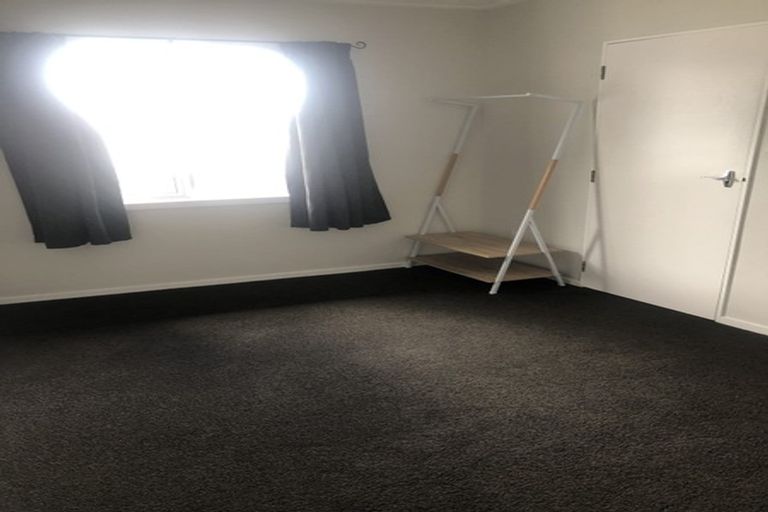 Photo of property in 3/175 Queens Drive, Lyall Bay, Wellington, 6022