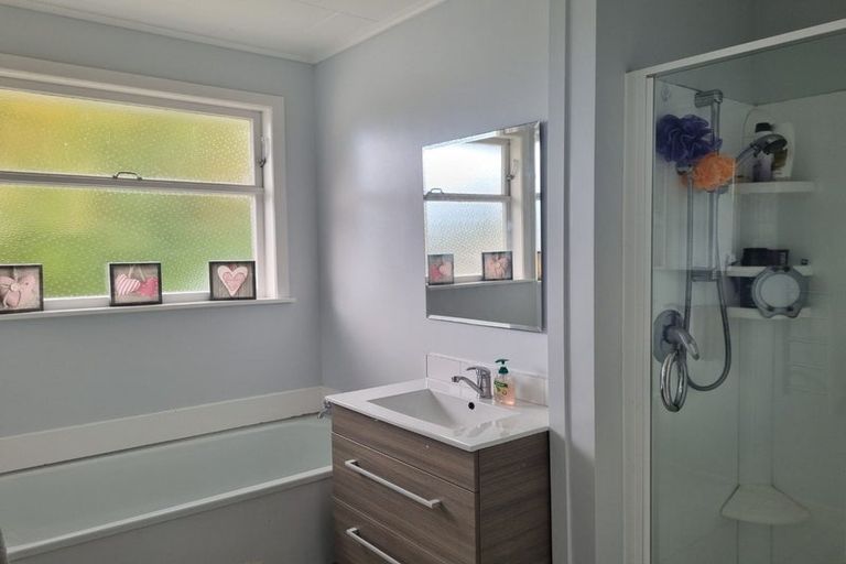 Photo of property in 1 The Companionway, Whitby, Porirua, 5024