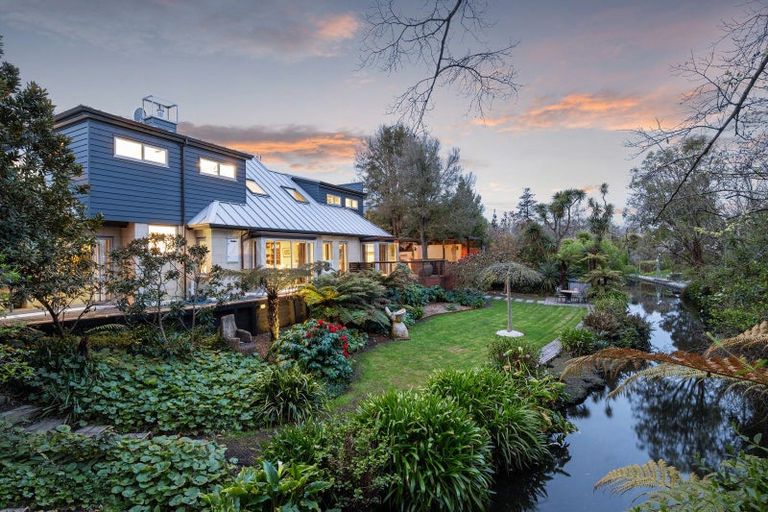 Photo of property in 32b Glandovey Road, Fendalton, Christchurch, 8052