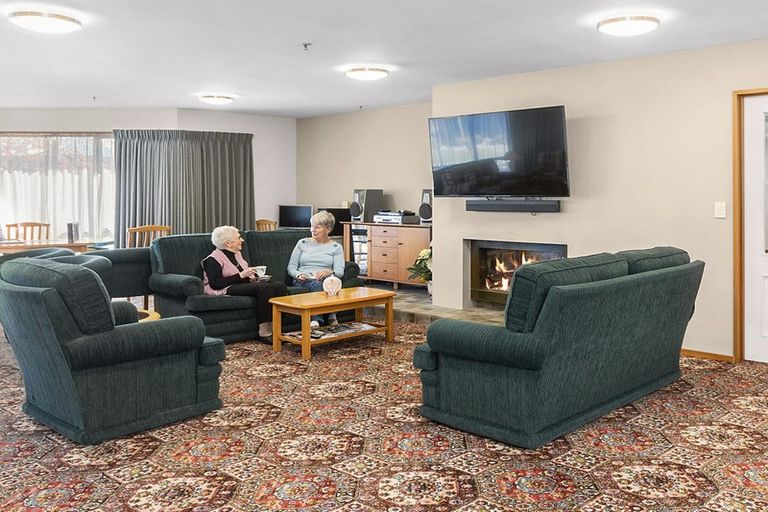 Photo of property in Cargill Home, 1 Cargill Street, Waikiwi, Invercargill, 9810