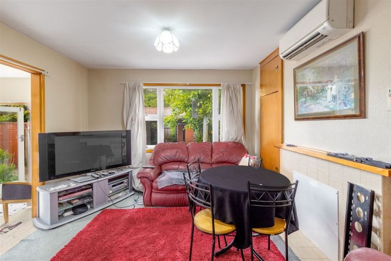Photo of property in 236 Grahams Road, Burnside, Christchurch, 8053