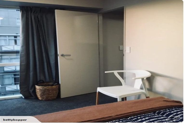 Photo of property in The Peak Apartments, 605/170 Taranaki Street, Te Aro, Wellington, 6011