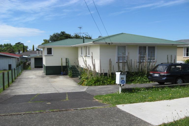 Photo of property in 31 Mountain Road, Mangere Bridge, Auckland, 2022