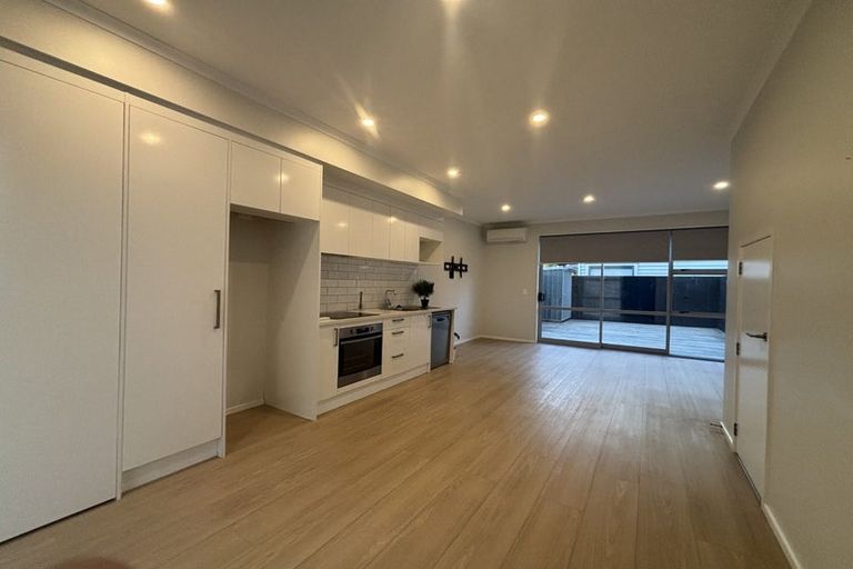 Photo of property in 20 Rangihina Road, Hobsonville, Auckland, 0616