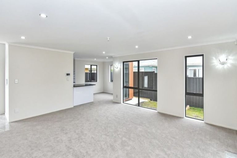 Photo of property in 50a Shirley Avenue, Papakura, 2110